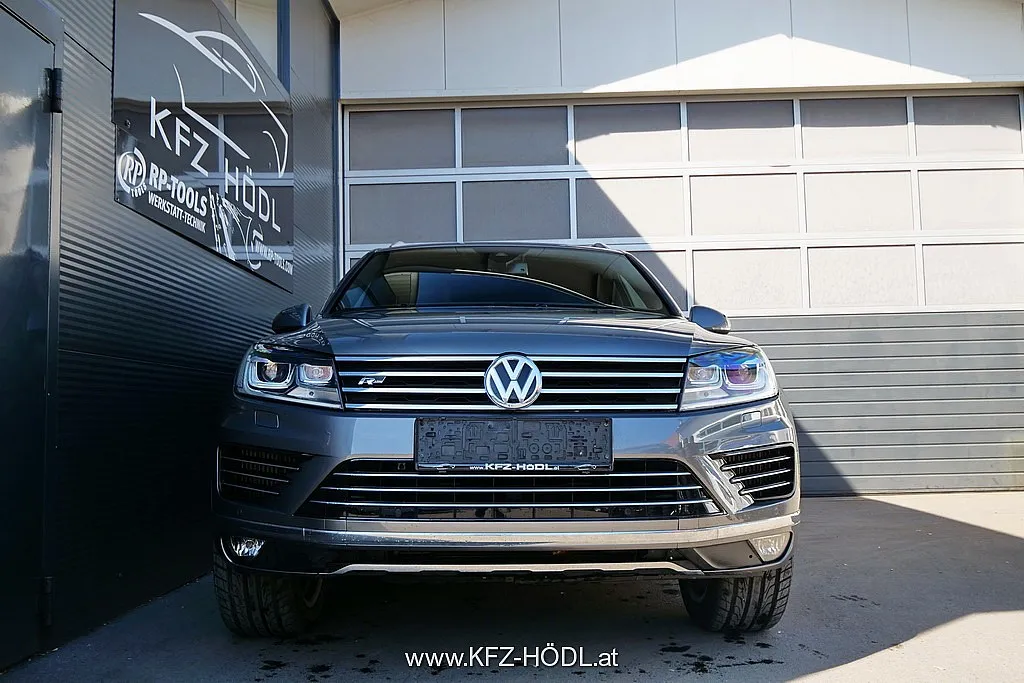 Volkswagen Touareg Sport Austria V6 TDI BMT 4Motion Aut.*R-line* Image 3